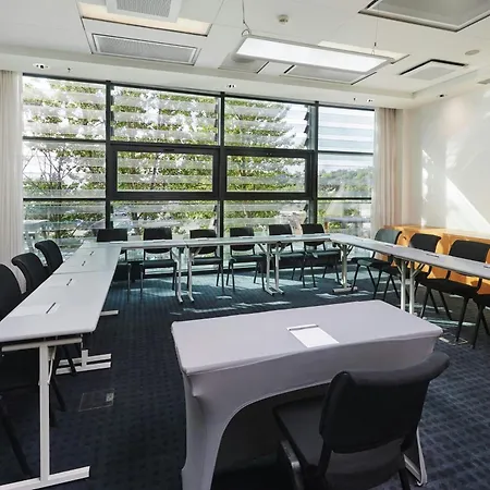 ホテル コートヤード バイ マリオット ウォーターフロント