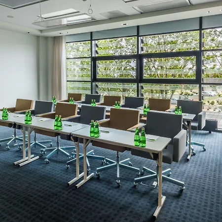 Courtyard By Marriott Waterfront Hotell