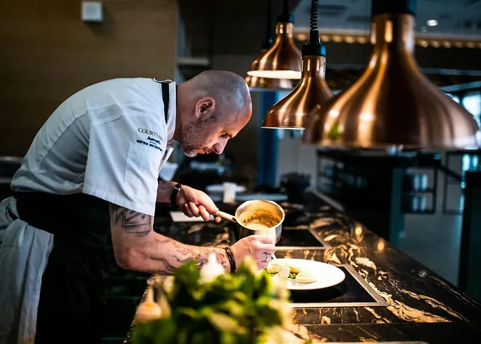 Courtyard By Marriott Waterfront 4*